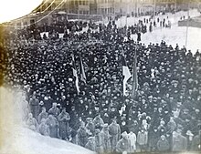 photograph of crowd during pro-indepence demonstration