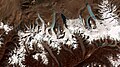 یہ تصویر بھوٹان میں واقع گلیشیروں کے اختتامی سروں کی ہے۔ پچھلی دہائیوں میں گلیشیروں کے پگھلنے سے بڑی تعداد میں جھیلیں بن رہی ہیں۔