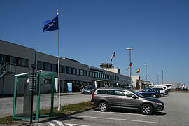 Haugesund Airport Karmøy, parking at terminal