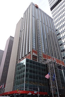 Scaffolding around 1271 Avenue of the Americas while it was undergoing renovation in 2018