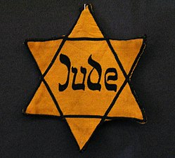 Estrela de Davi usada para identificar judeus durante o período do antissemitismo nazifascista.