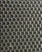 Equal spheres (gas bubbles) in a surface foam