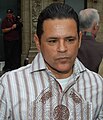 Raymond Cruz interpreta Julio Sanchez