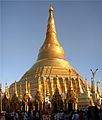 Pagoda Shwedagon yn Yangon, Myanmar