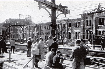 Toisen maailmansodan pommituksissa tuhoutunut rautatieasema