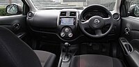 Nissan Latio X interior (pre-facelift)