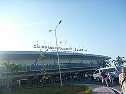 Cam Ranhs internationella flygplats