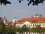 Hundertwasserowy dom, Magdeburg (Źěwin), sedlišćo Sakskego-Anhaltskego parlamenta.
