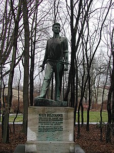 Pomník Nikose Belojannise v Berlíně-Karlshorstu
