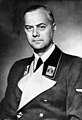 Alfred Rosenberg, ideólogu principal del nazismu, Reichsleiter ente 1933 y 1945 y ministru pa los Territorios ocupaos del Este ente 1941 y 1945.