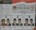 Image 18Indonesian 2009 election ballot. Since 2004, Indonesians are able to vote their president directly. (from History of Indonesia)