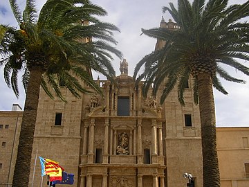 Fachada del Monasterio de San Miguel de los Reyes de Valencia.-Francisco Juan Vidal, Valor barroco: la arquitectura valenciana, pg. 45-
