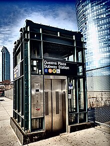 Elevator at the Queens Plaza station