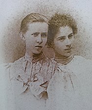 Avec Ariadna Drahomanov en 1894.