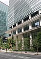 位于东京大手町的大手町PLACE（日语：大手町プレイス），为邮贮银行总公司所在地。