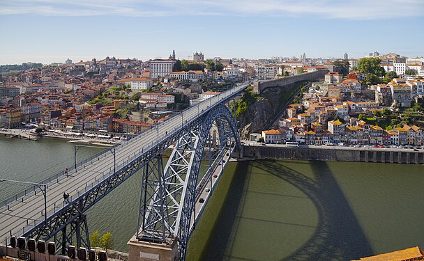 Bridge Dom Luis I between Vila Nova de Gaia and Porto, Portugal.