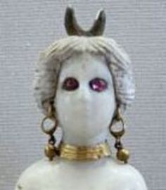 Astarte with horns, statuette from Seleucid-era Mesopotamia