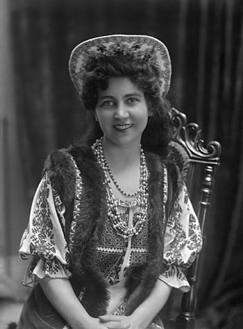 Lilly Walleni in Daria at the Kungliga Operan, Stockholm, in 1907