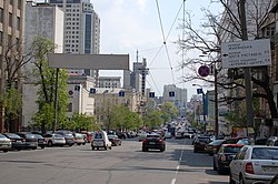 Улица Антоновича в Голосеевском районе Киева (апрель 2011 года)