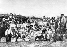 Picking crew in the San Fernando Valley, 1890