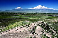 Die twee pieke van Ararat, die heilige berg van Armeniërs.