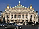 Parížska opera bola ústredným bodom nového Paríža Napoleona III. Architekt, Charles Garnier, opísal štýl jednoducho ako „Napoleon tretí“.