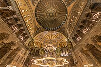 A Basílica de Santa Sofia integra o sítio Zonas Históricas de Istambul, inscrito em 1985.