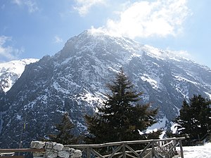 Pico Gingilos (2 080 m), na cordilheira Lefká Óri (Montanhas Brancas)