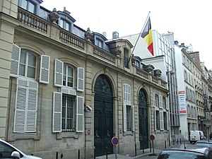 No 25 : résidence de l'ambassadeur de Belgique, ex-ambassade (hôtel de La Marck, dit aussi de Choiseul-Meuse).