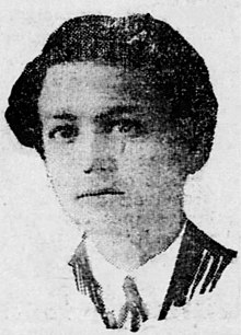 Black and white photograph of León Martínez Jr.