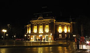 Nachtansicht vom Brahmsplatz