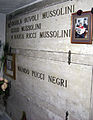 Tombe di Orsola Buvoli, Guido, Anna Maria Ricci Mussolini e Nando Pucci Negri