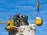 Пам'ятник Шевченку укривають після початку широкомасштабного вторгнення