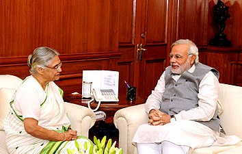 Sheila Dixit meets Prime Minister Modi.