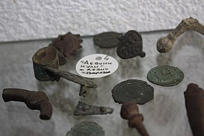 Фрагменти од наоѓалиштето Девини Кули