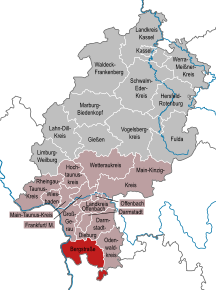 Amplasarea de Bergstraße (roșu închis) în Regierungsbezirk Darmstadt (roșu deschis) și în Hessa (gri)