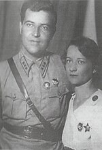 Arturs Sproģis Spānijas pilsoņu kara laikā (1936—37) kopā ar Jeļizavetu Paršinu (Елизавета Паршина).