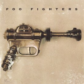 Обложка альбома Foo Fighters «Foo Fighters» (1995)